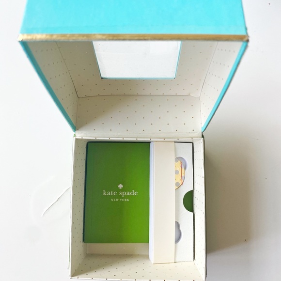 Kate Spade activity tracker - Picture 4 of 5